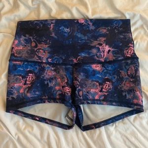 Lululemon Workout Shorts 4/6
